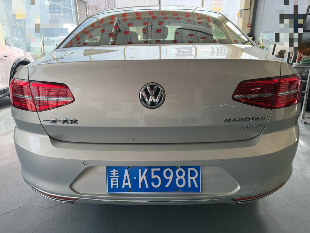 Volkswagen Magotan