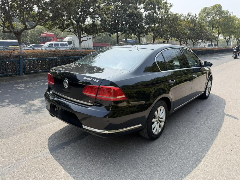 Volkswagen Magotan