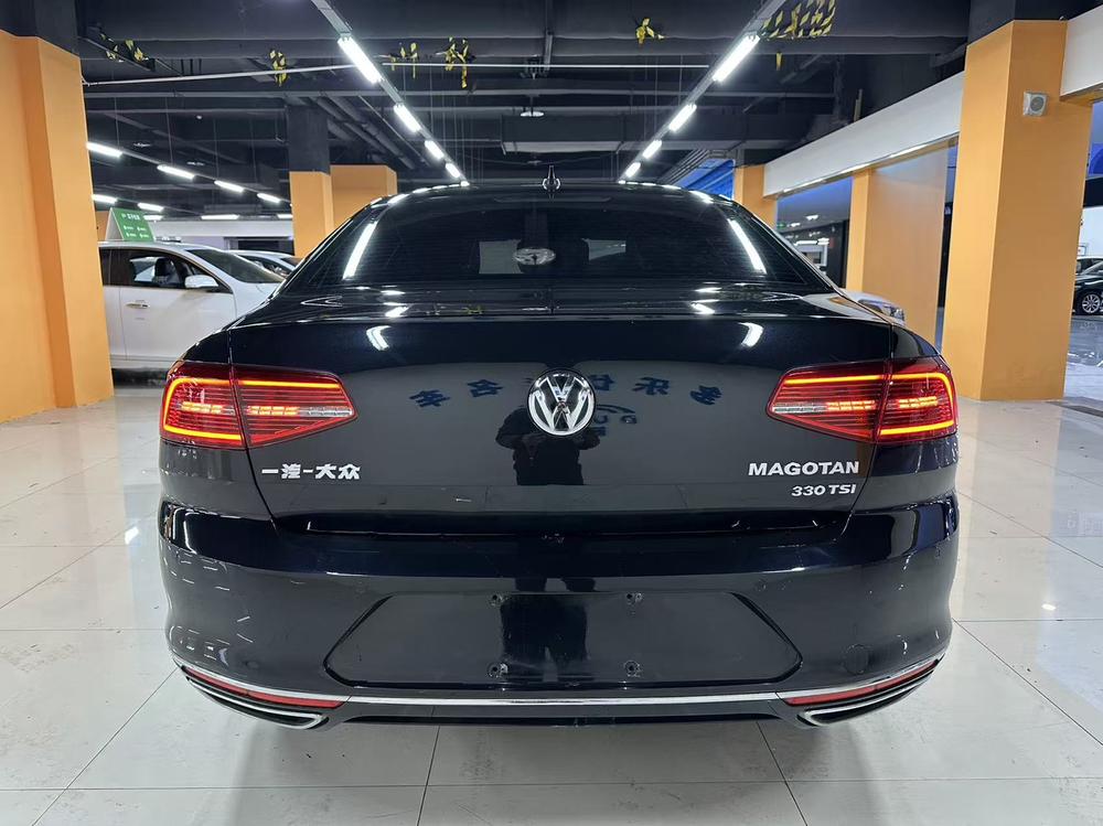 Volkswagen Magotan