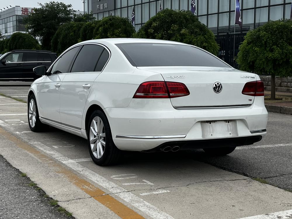 Volkswagen Magotan