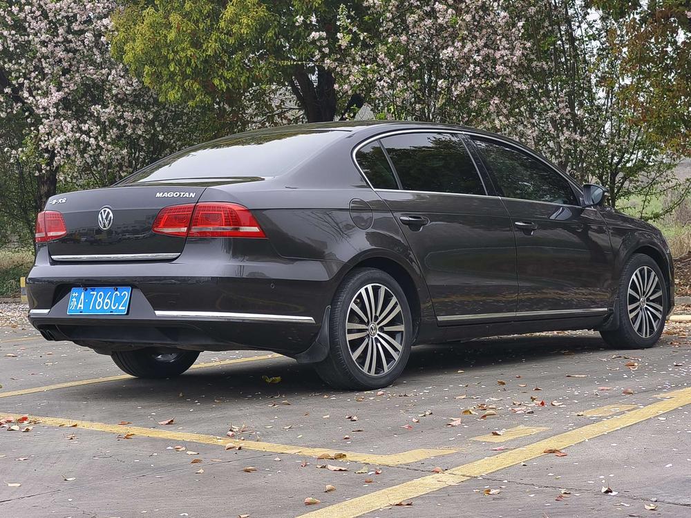 Volkswagen Magotan