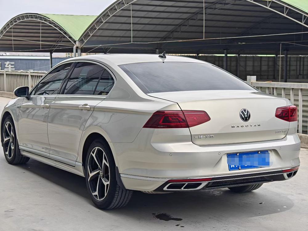Volkswagen Magotan