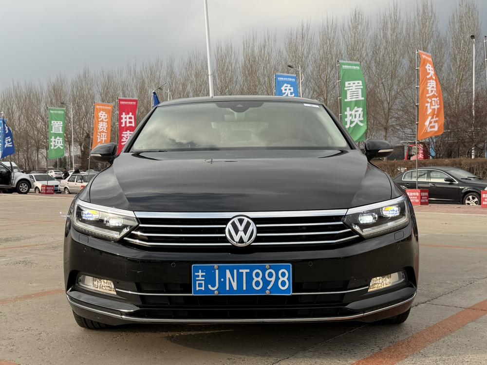 Volkswagen Magotan