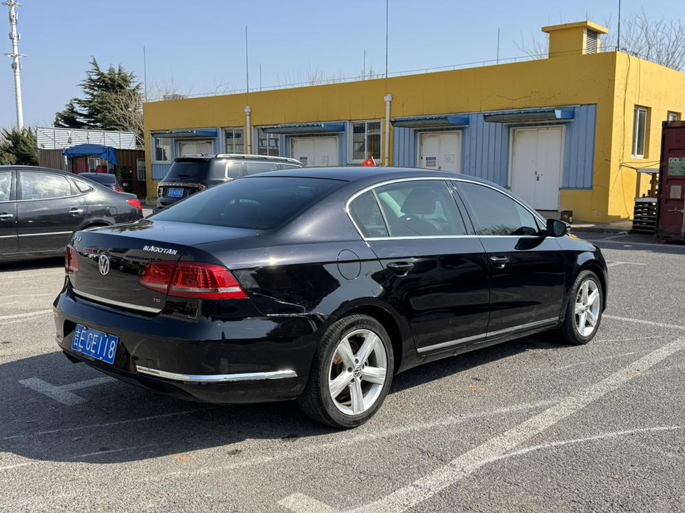 Volkswagen Magotan