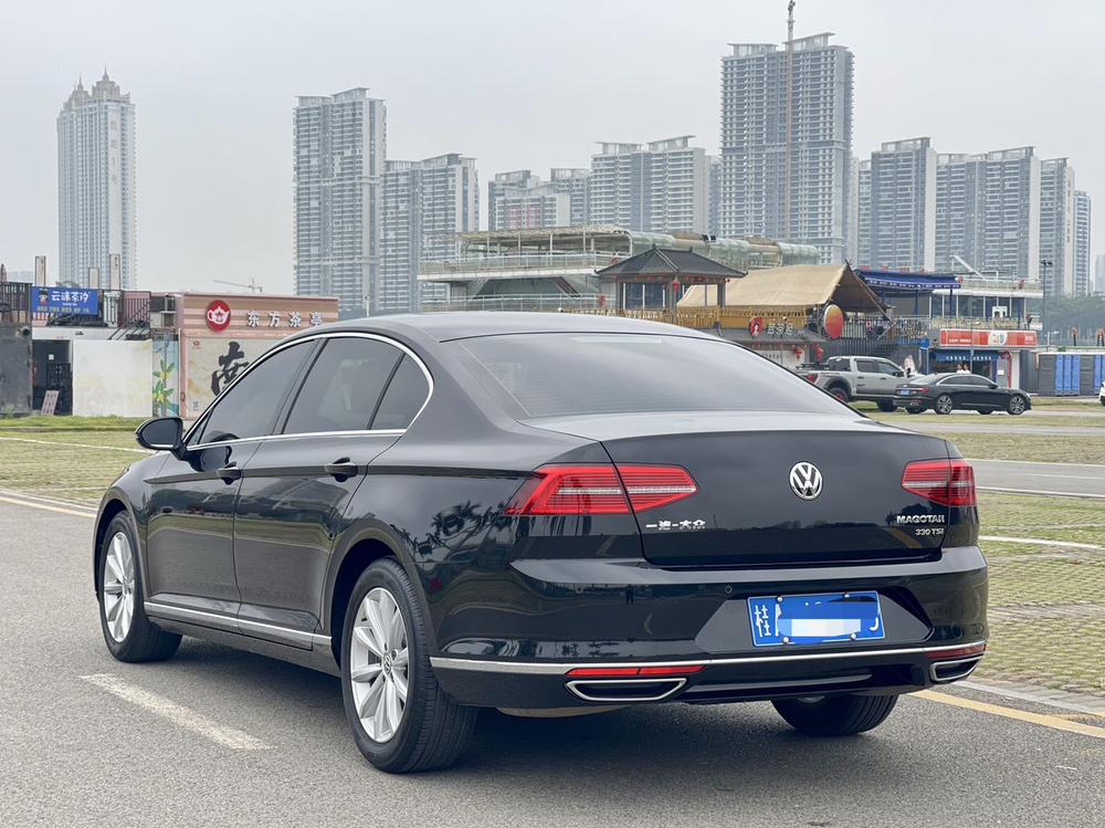 Volkswagen Magotan