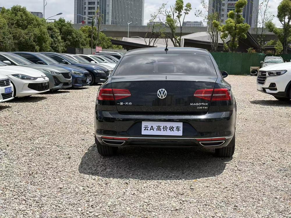 Volkswagen Magotan