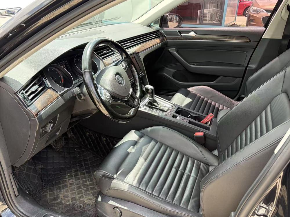 Volkswagen Magotan
