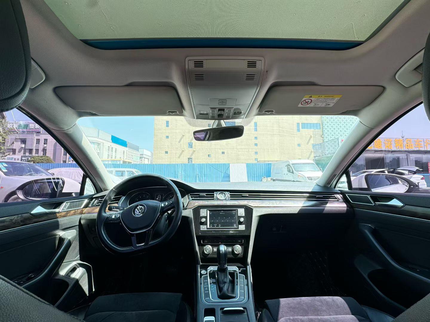Volkswagen Magotan