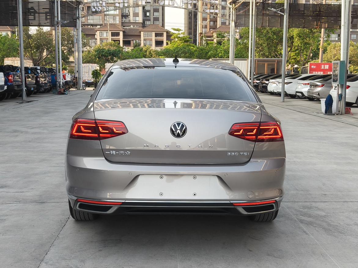 Volkswagen Magotan