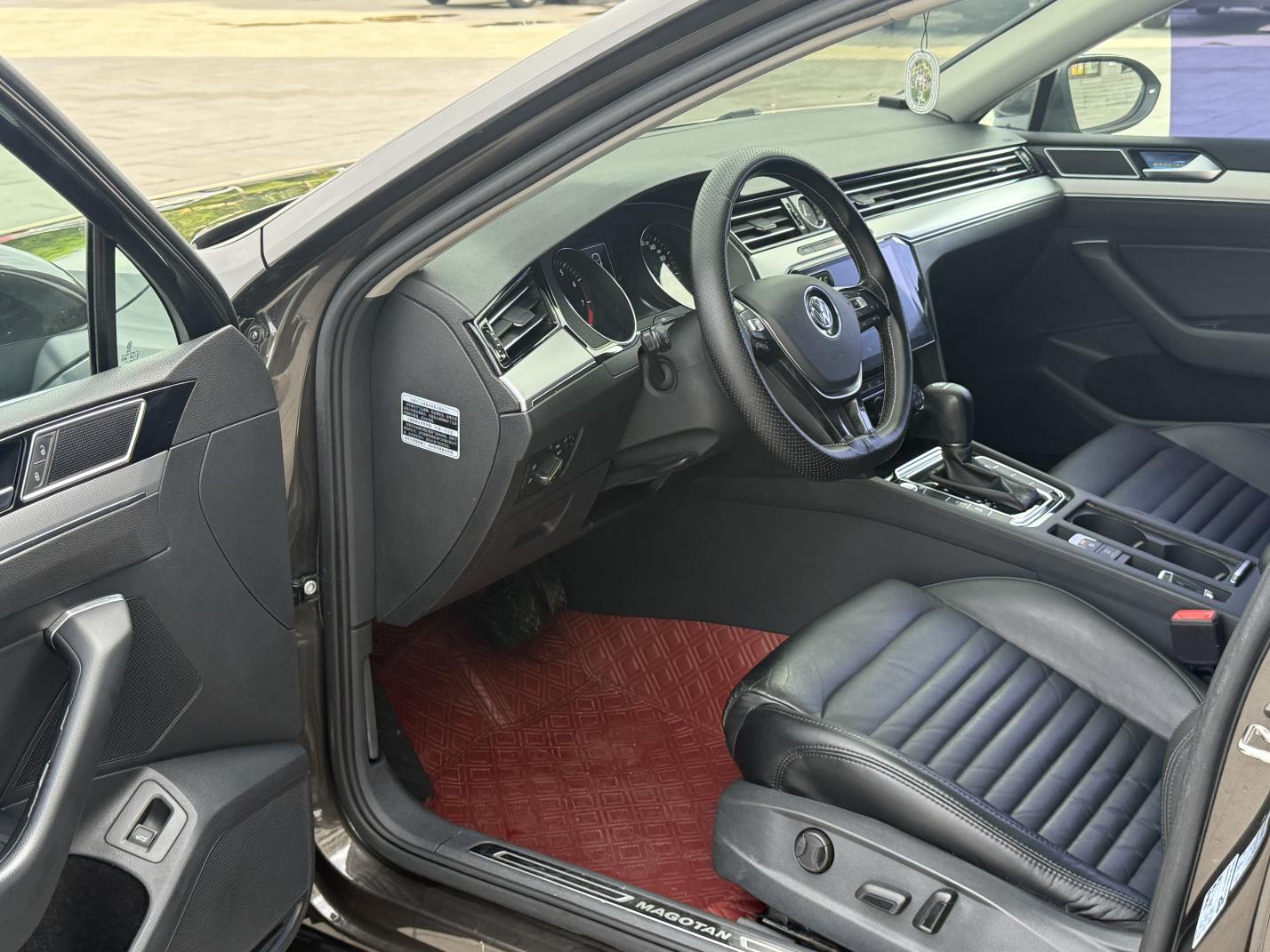 Volkswagen Magotan