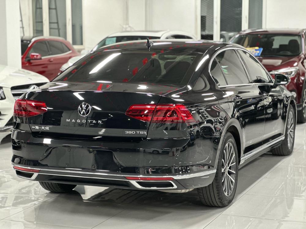 Volkswagen Magotan