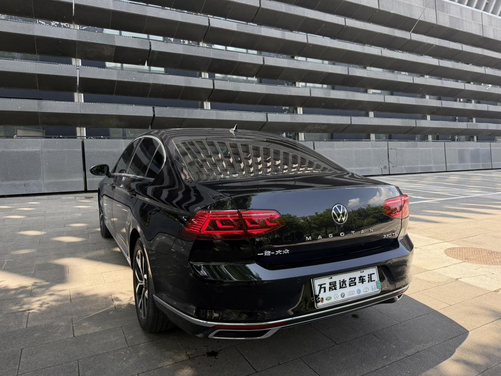 Volkswagen Magotan