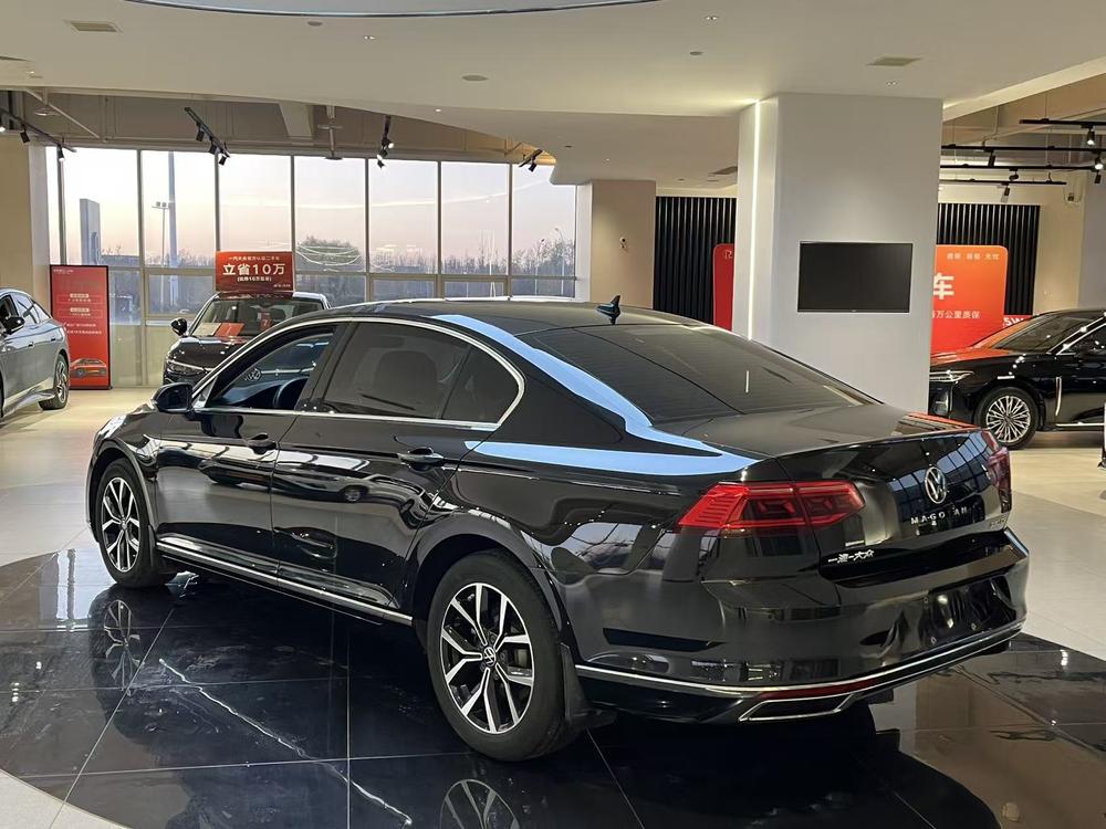 Volkswagen Magotan