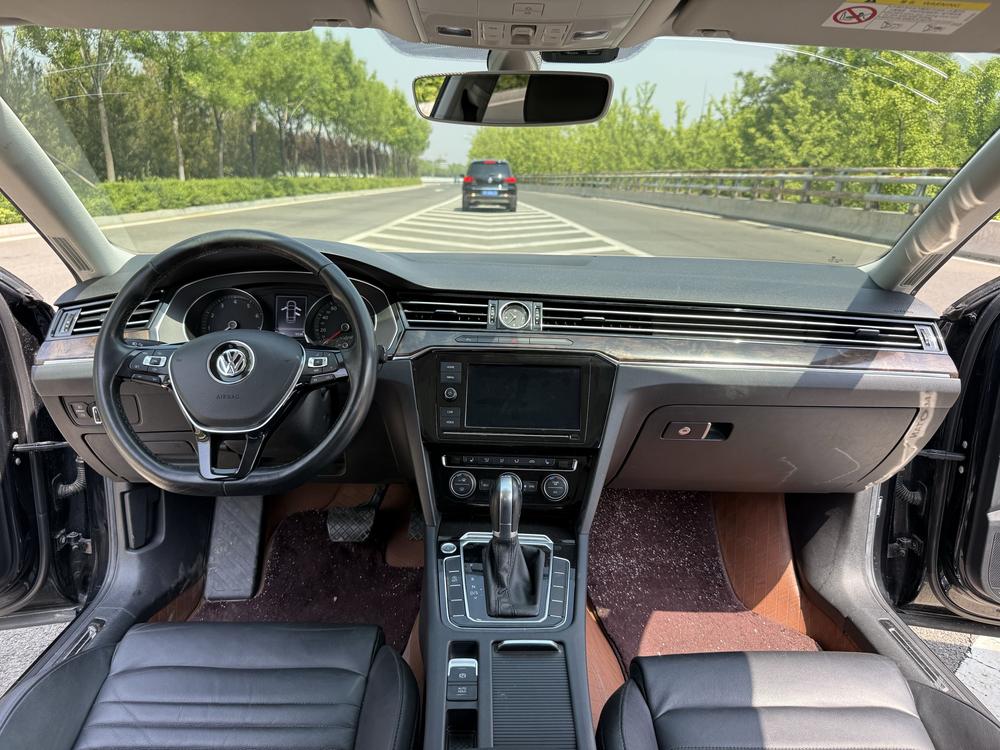 Volkswagen Magotan