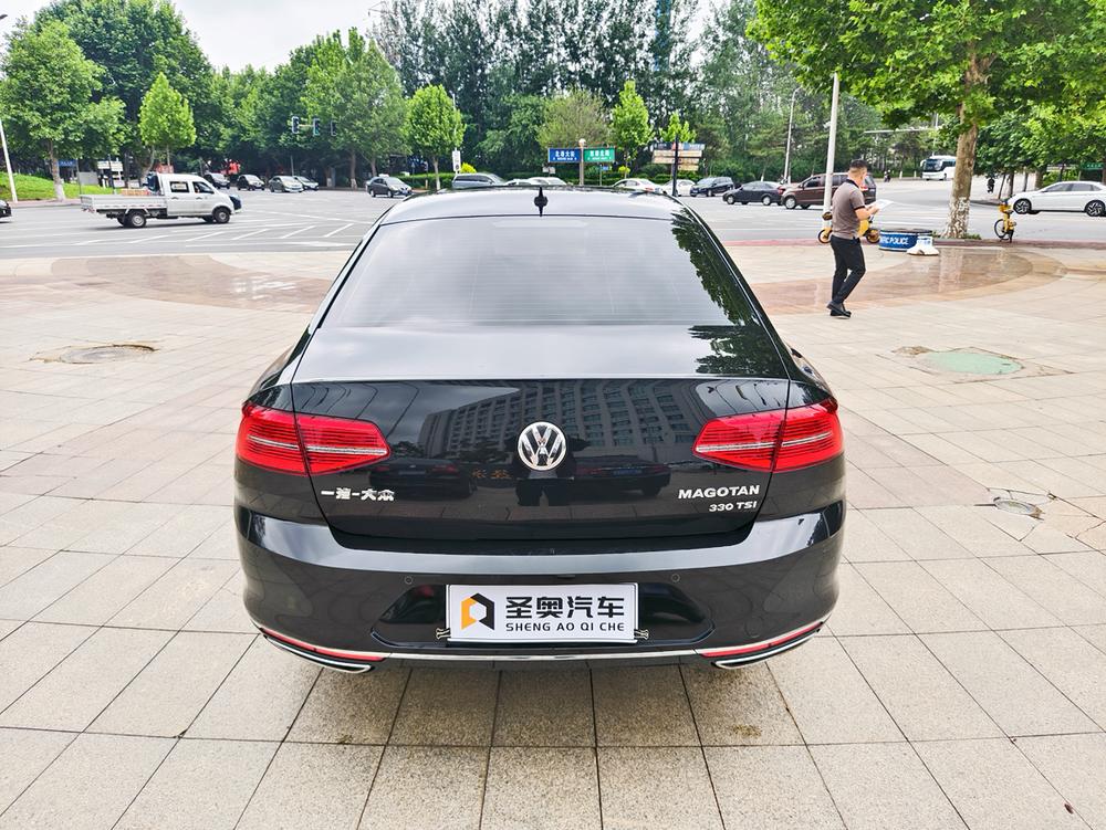 Volkswagen Magotan