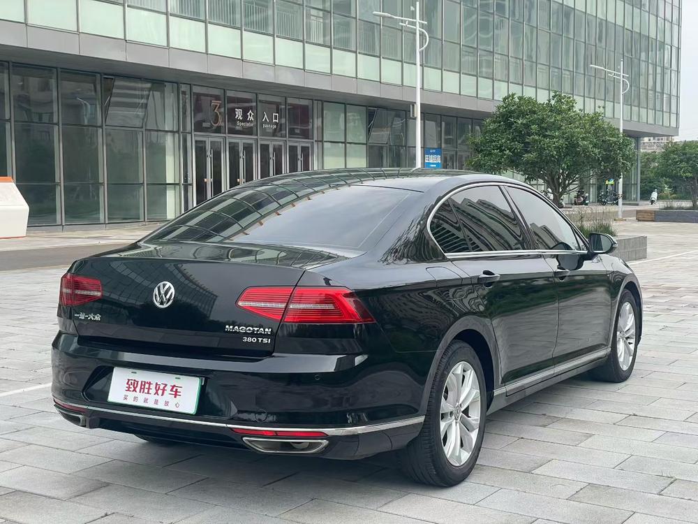 Volkswagen Magotan