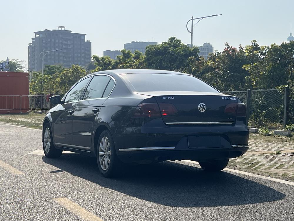 Volkswagen Magotan