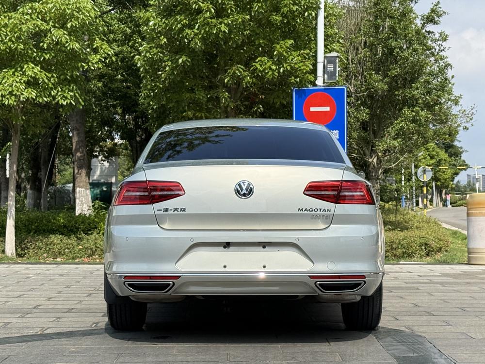 Volkswagen Magotan