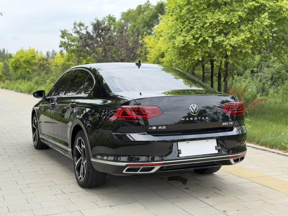 Volkswagen Magotan