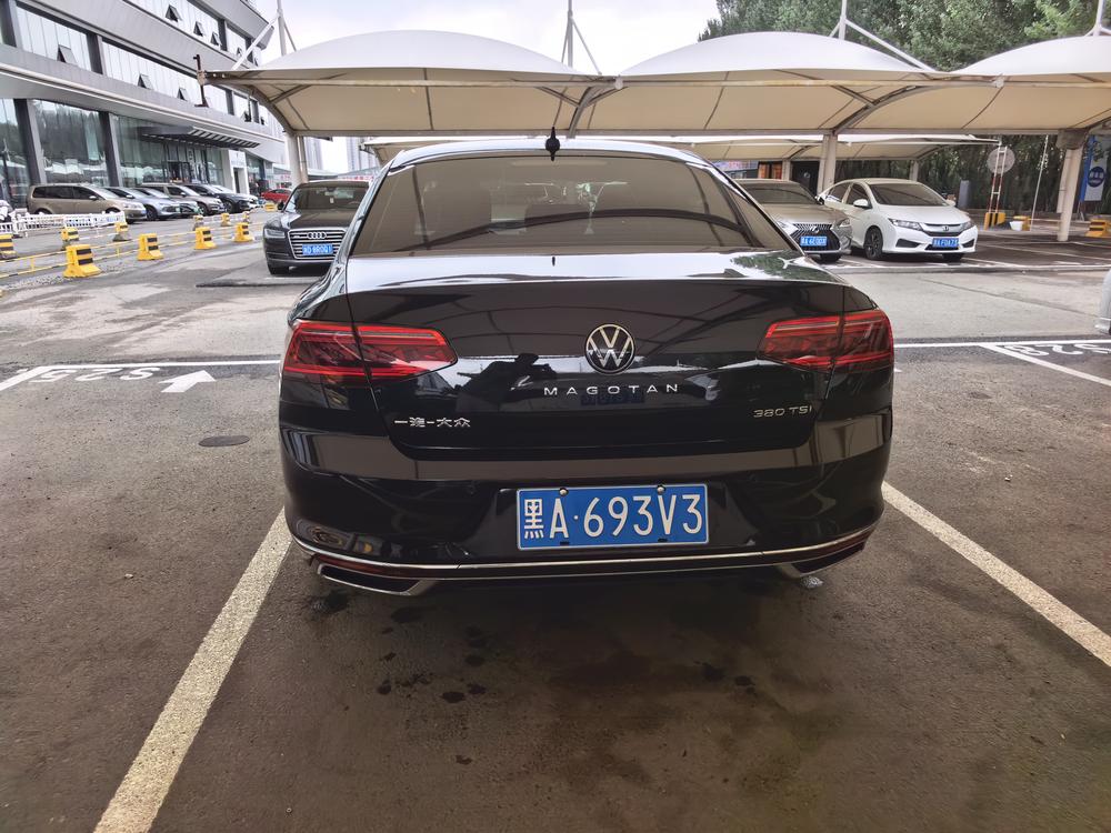Volkswagen Magotan