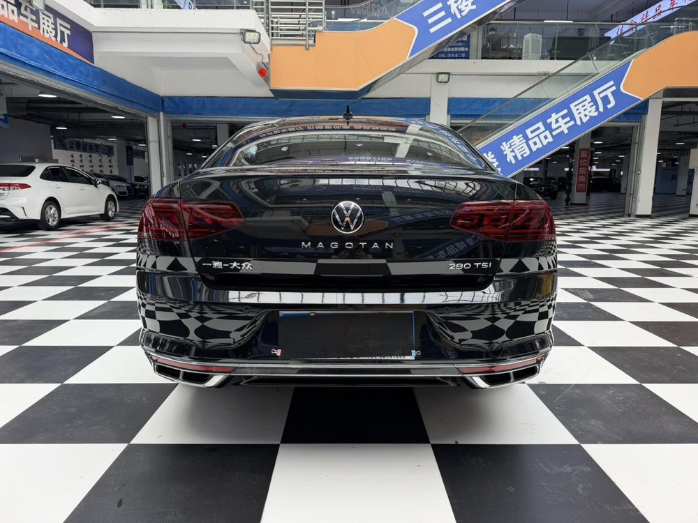 Volkswagen Magotan