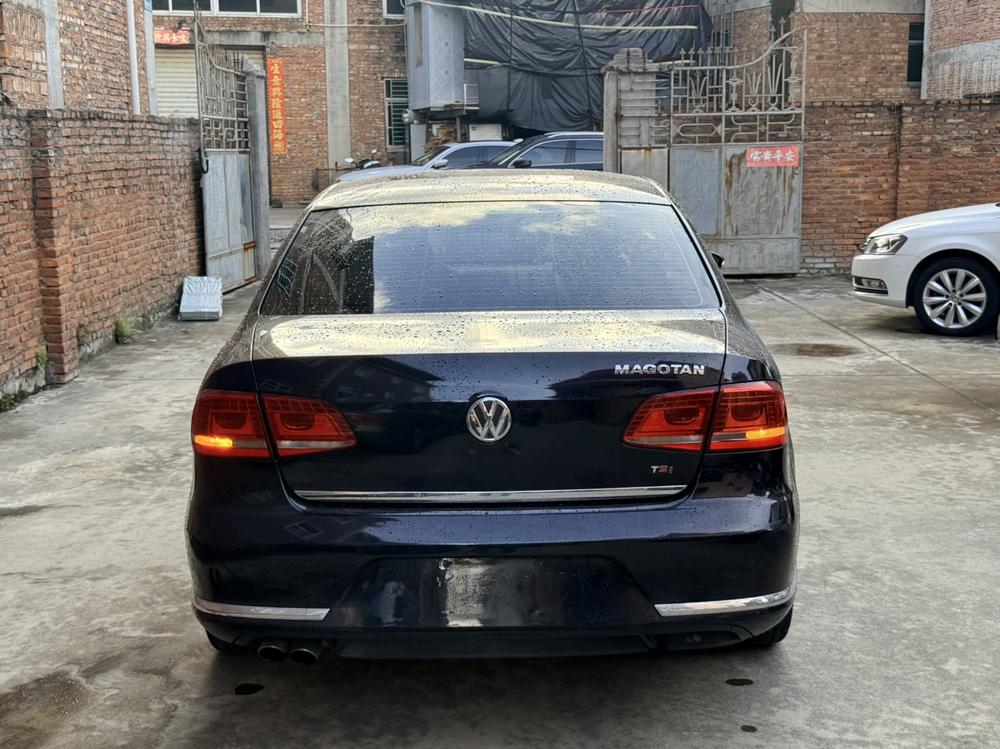 Volkswagen Magotan