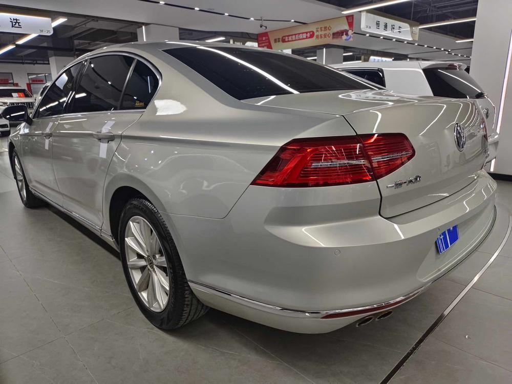 Volkswagen Magotan