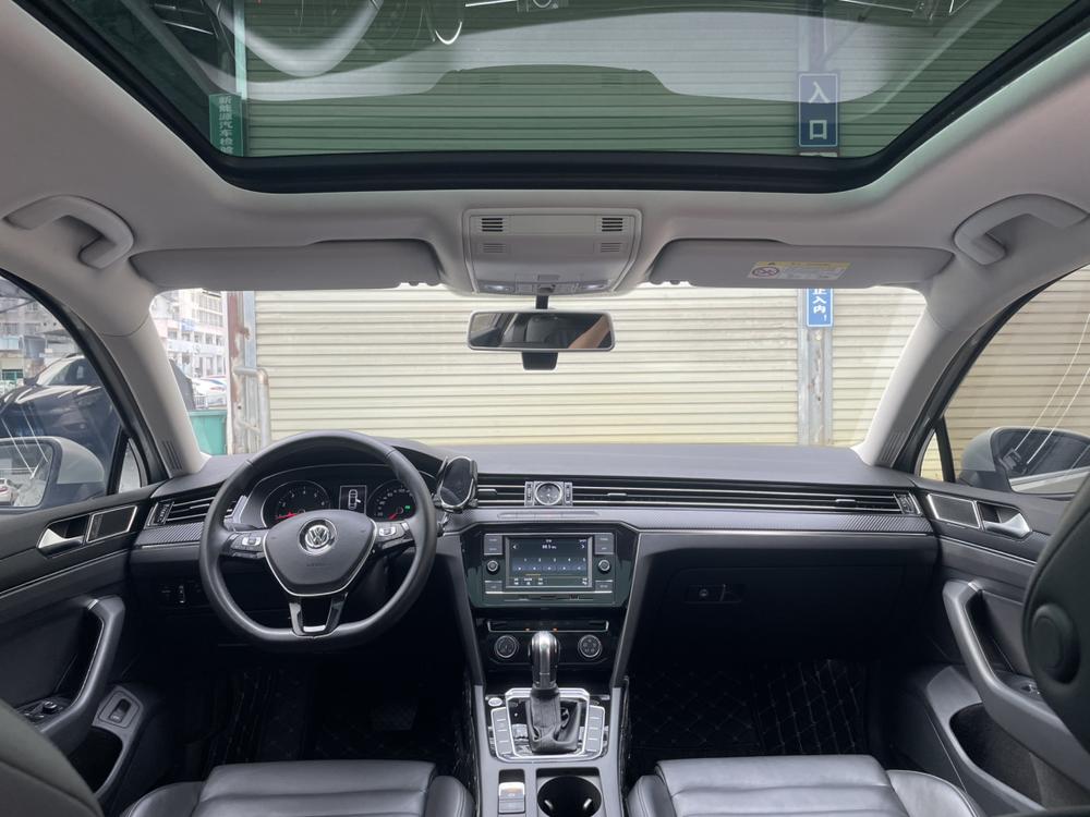 Volkswagen Magotan