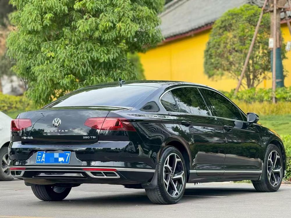 Volkswagen Magotan