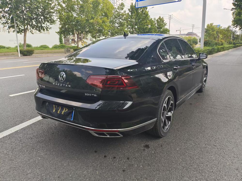 Volkswagen Magotan