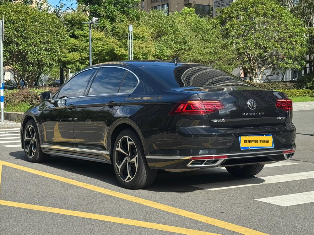 Volkswagen Magotan