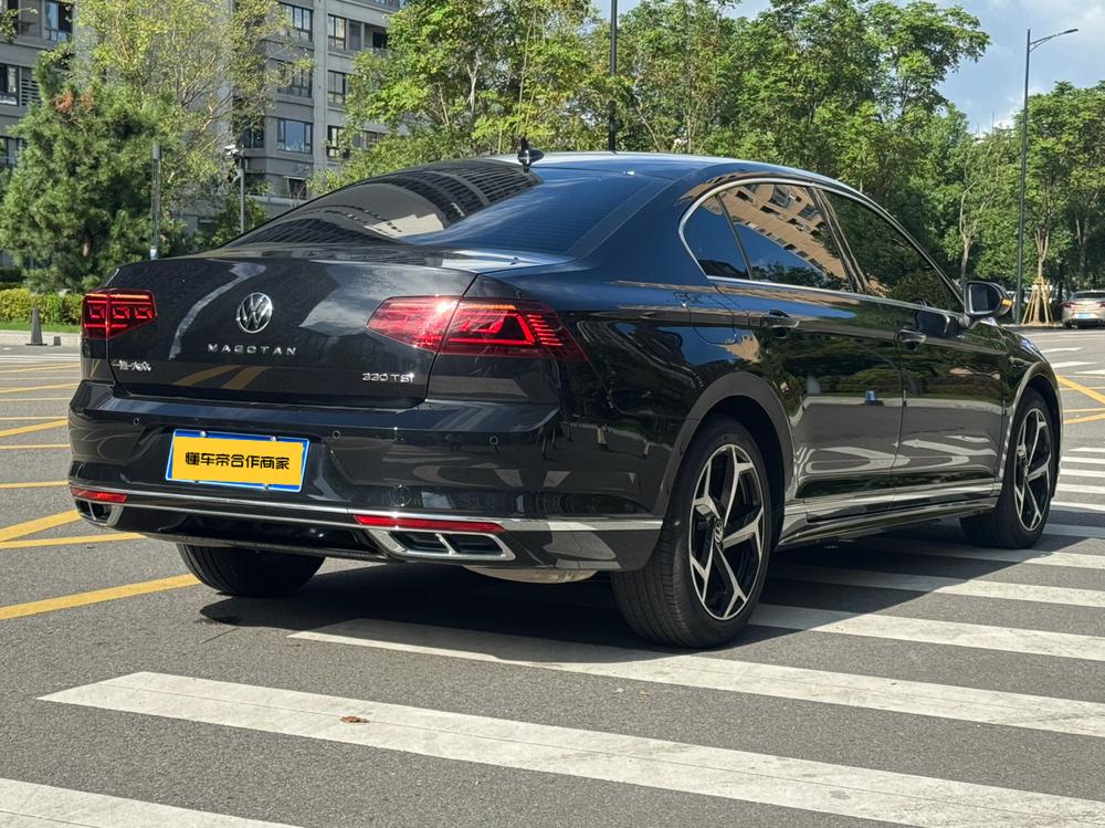 Volkswagen Magotan
