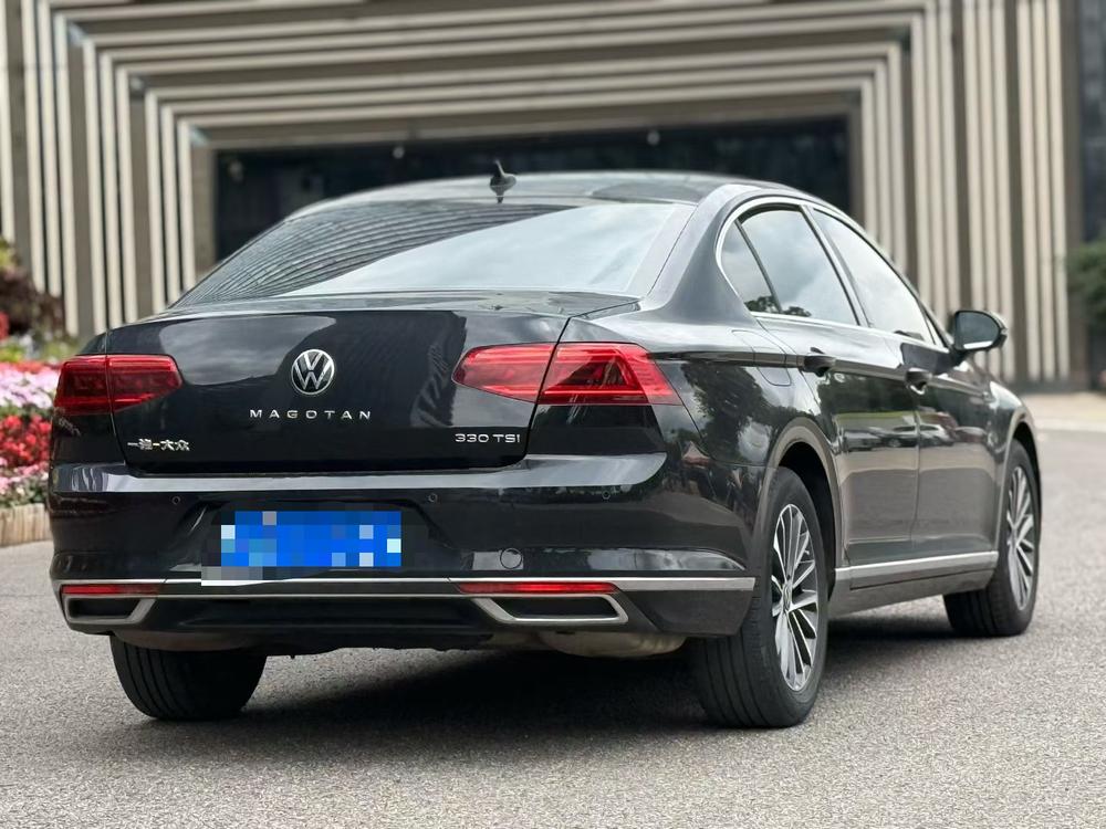 Volkswagen Magotan