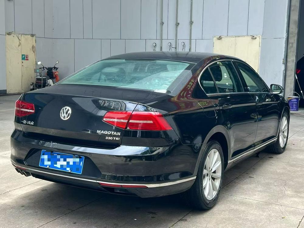 Volkswagen Magotan
