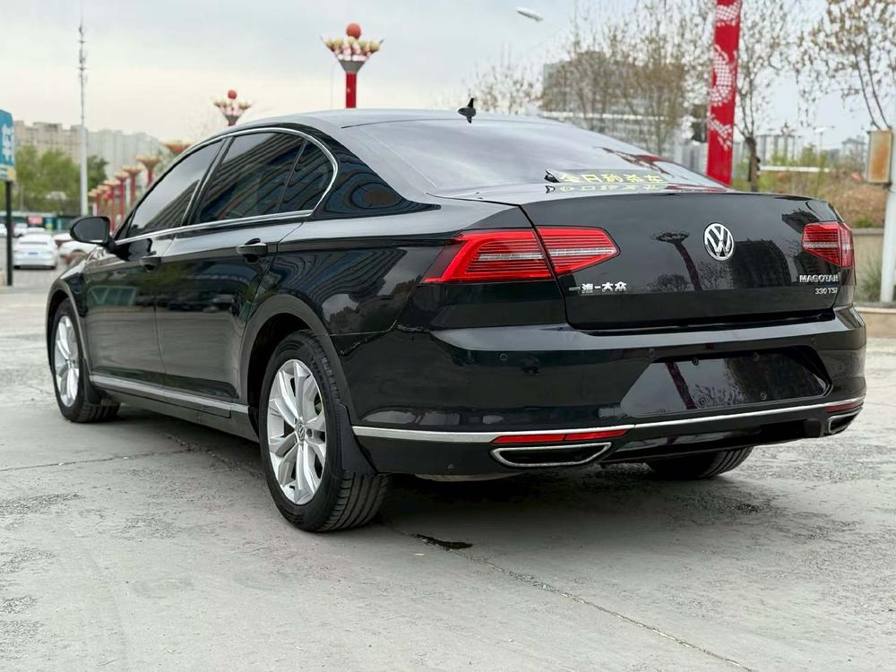 Volkswagen Magotan