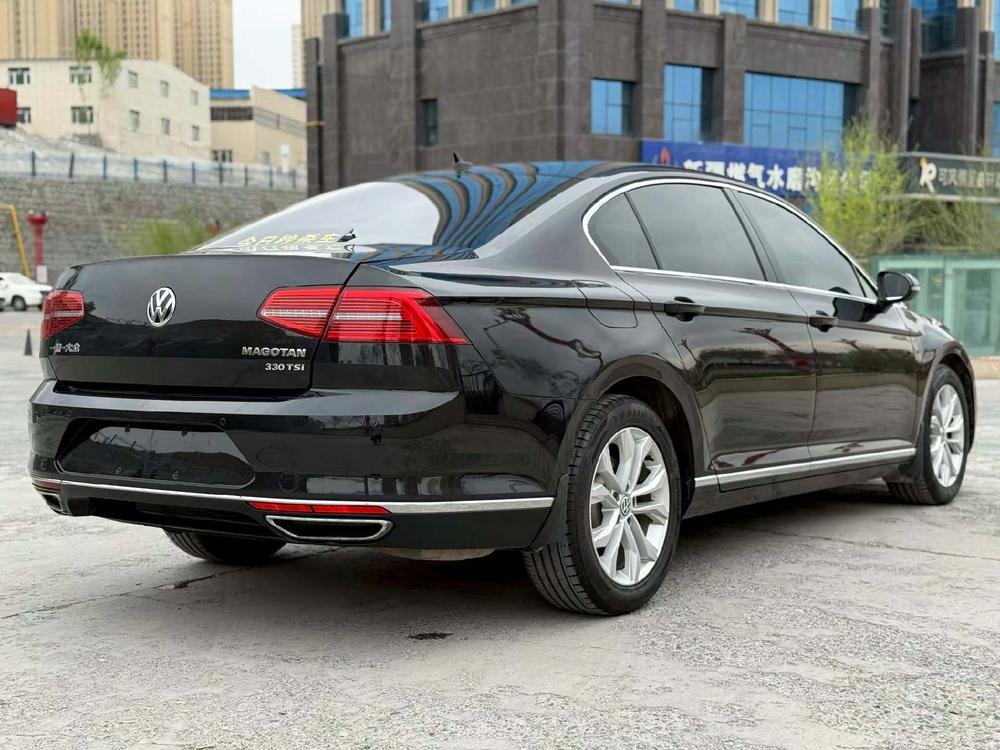 Volkswagen Magotan