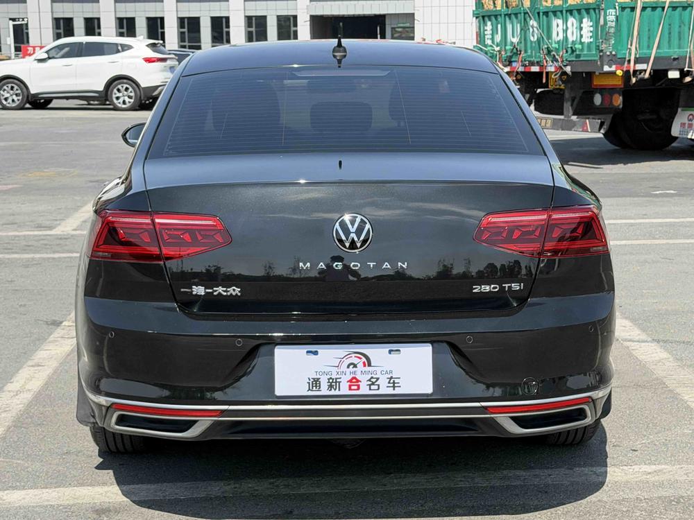 Volkswagen Magotan