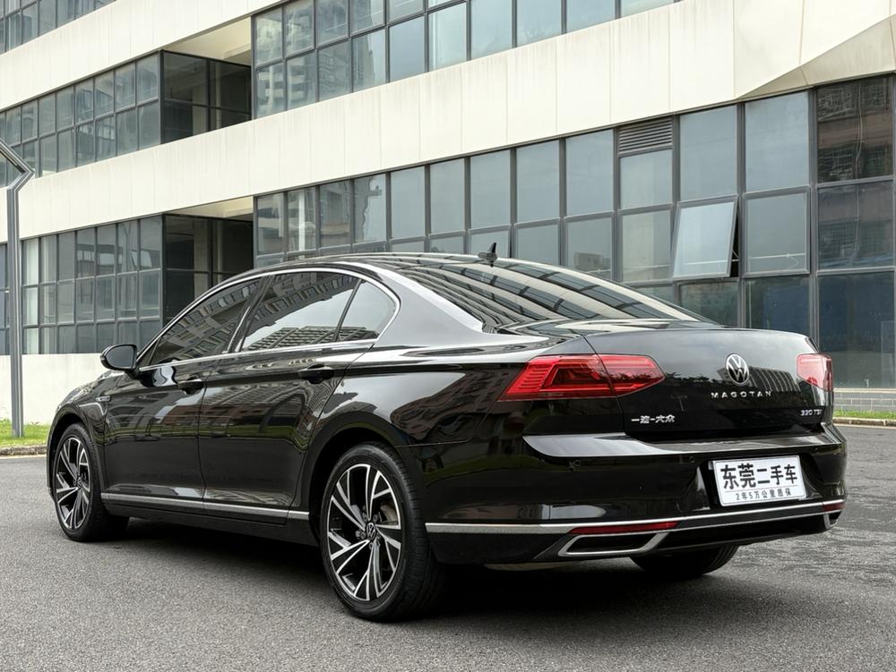 Volkswagen Magotan