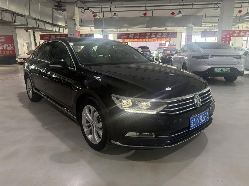 Volkswagen Magotan