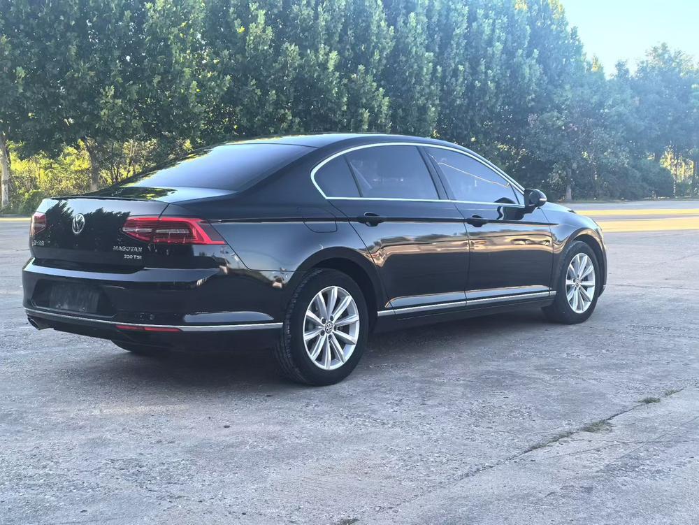 Volkswagen Magotan