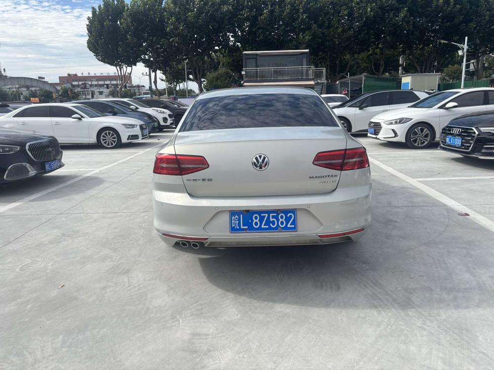 Volkswagen Magotan