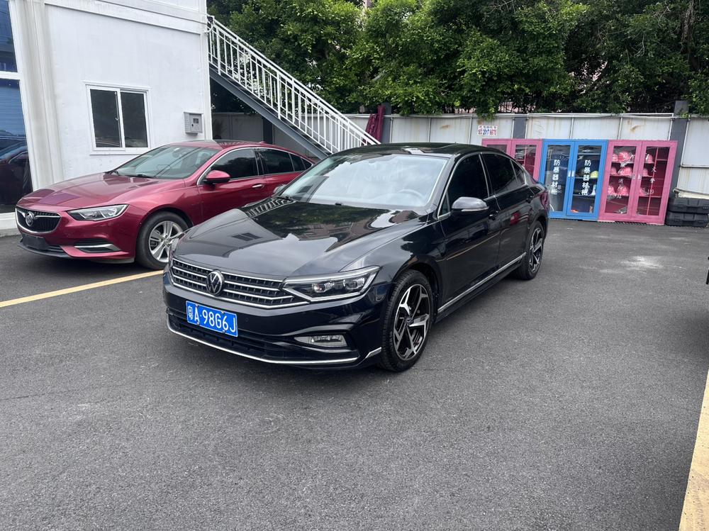 Volkswagen Magotan