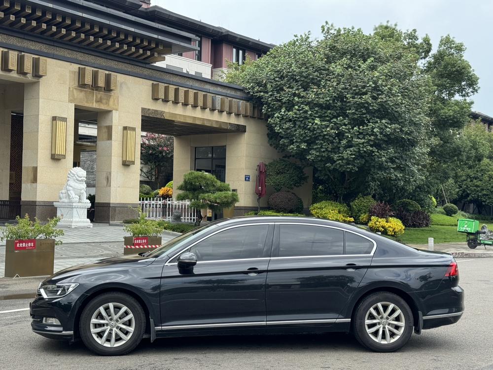 Volkswagen Magotan