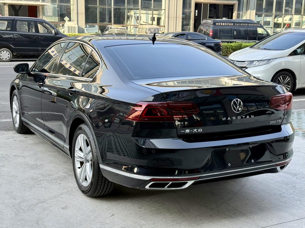 Volkswagen Magotan