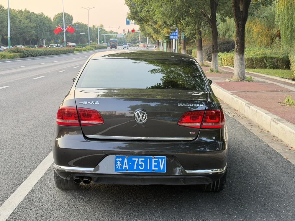 Volkswagen Magotan