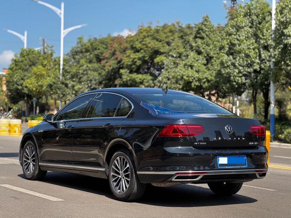 Volkswagen Magotan