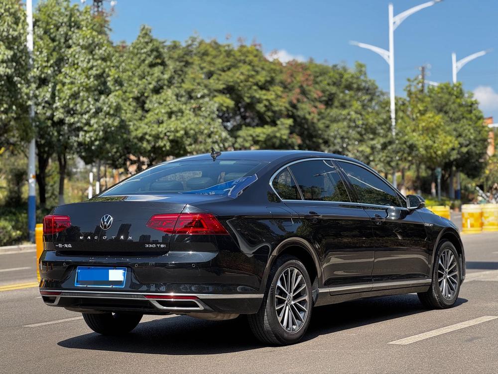 Volkswagen Magotan