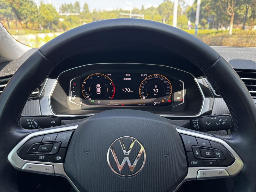 Volkswagen Magotan