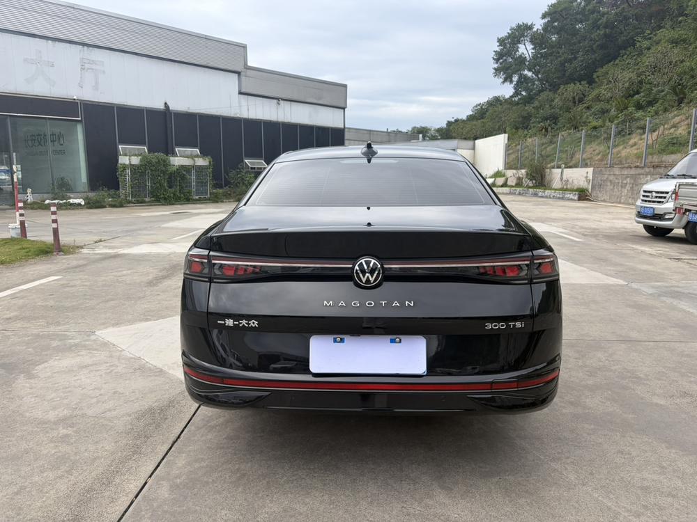 Volkswagen Magotan