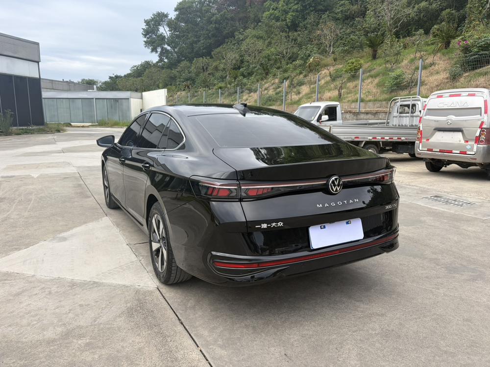 Volkswagen Magotan